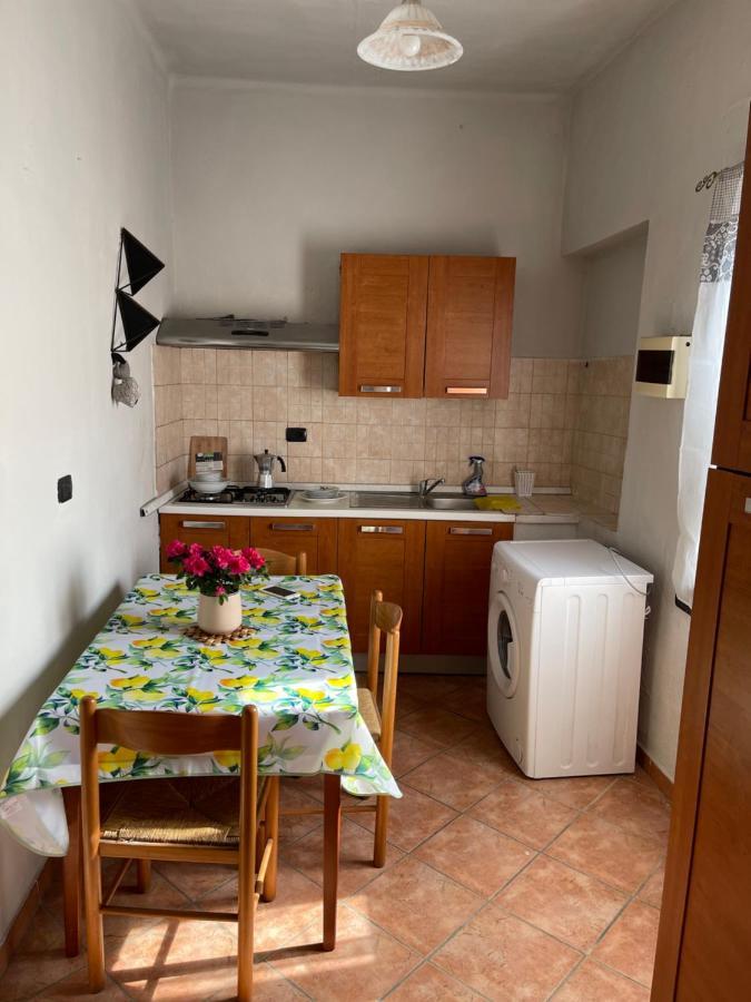 The Second Luzieth'S Home Lesegno Экстерьер фото