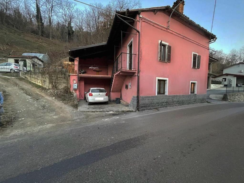 The Second Luzieth'S Home Lesegno Экстерьер фото